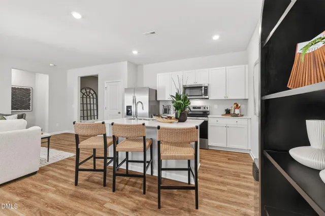 $318,530 | 70 Muscovy Drive, Four Oaks, NC 27524