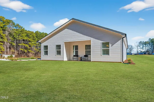 $318,530 | 70 Muscovy Drive, Four Oaks, NC 27524