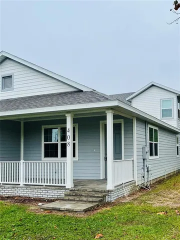 $2,000 | 408 South Main Avenue, Groveland, FL 34736