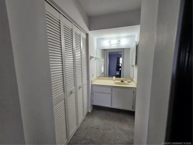 $179,500 | 805 Southeast Central Parkway, Unit 16, Stuart, FL 34994