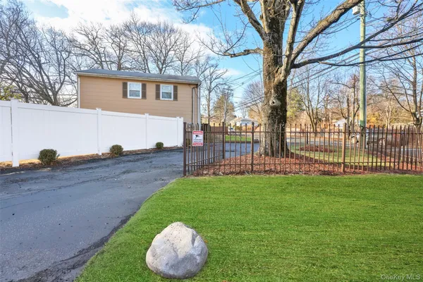 $999,000 | 138 East Eckerson Road, Spring Valley, NY 10977