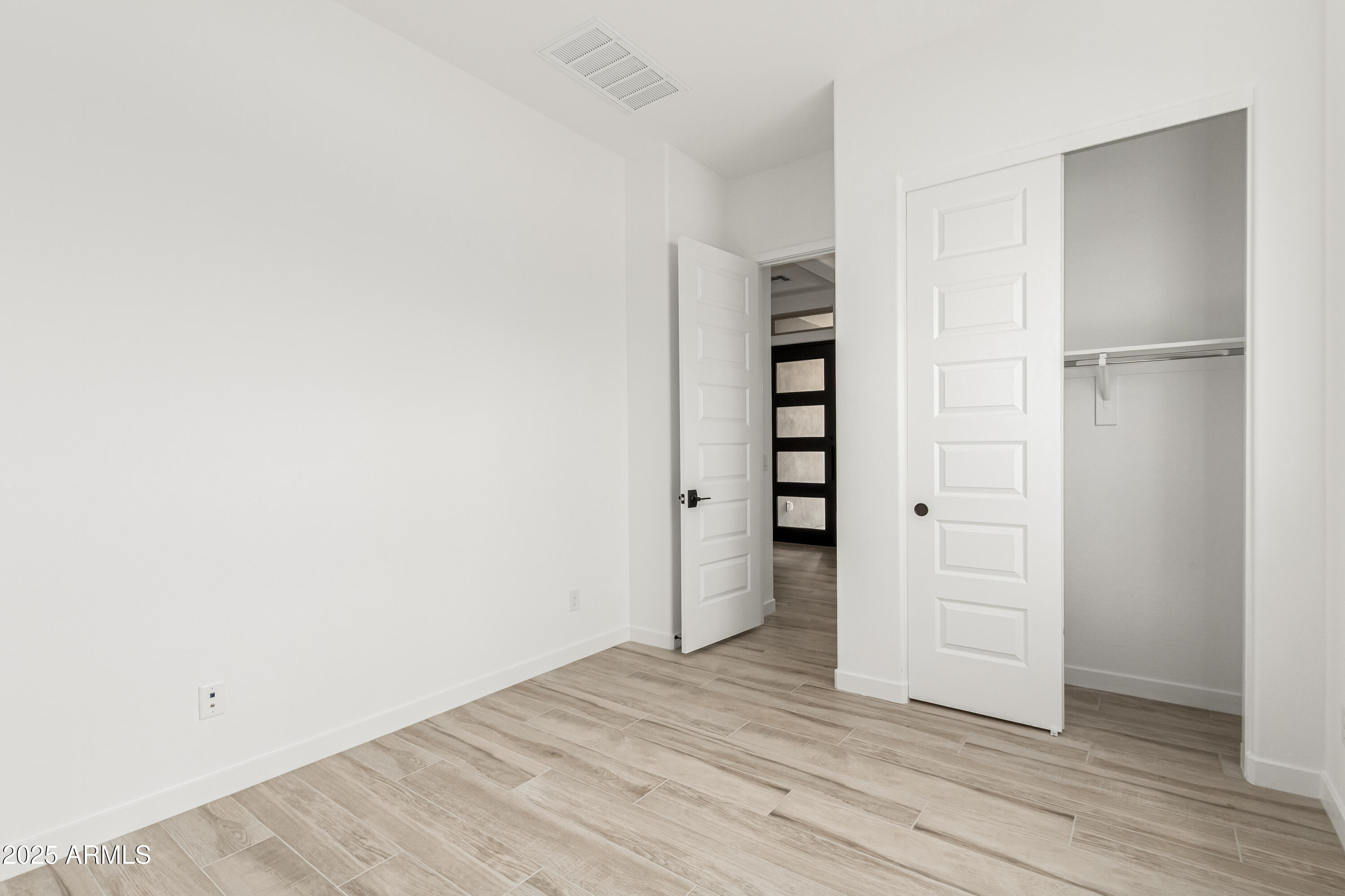 3638 East Roland Street Mesa, AZ 85213 - Photo 10 of 37 Secondary bedroom 3