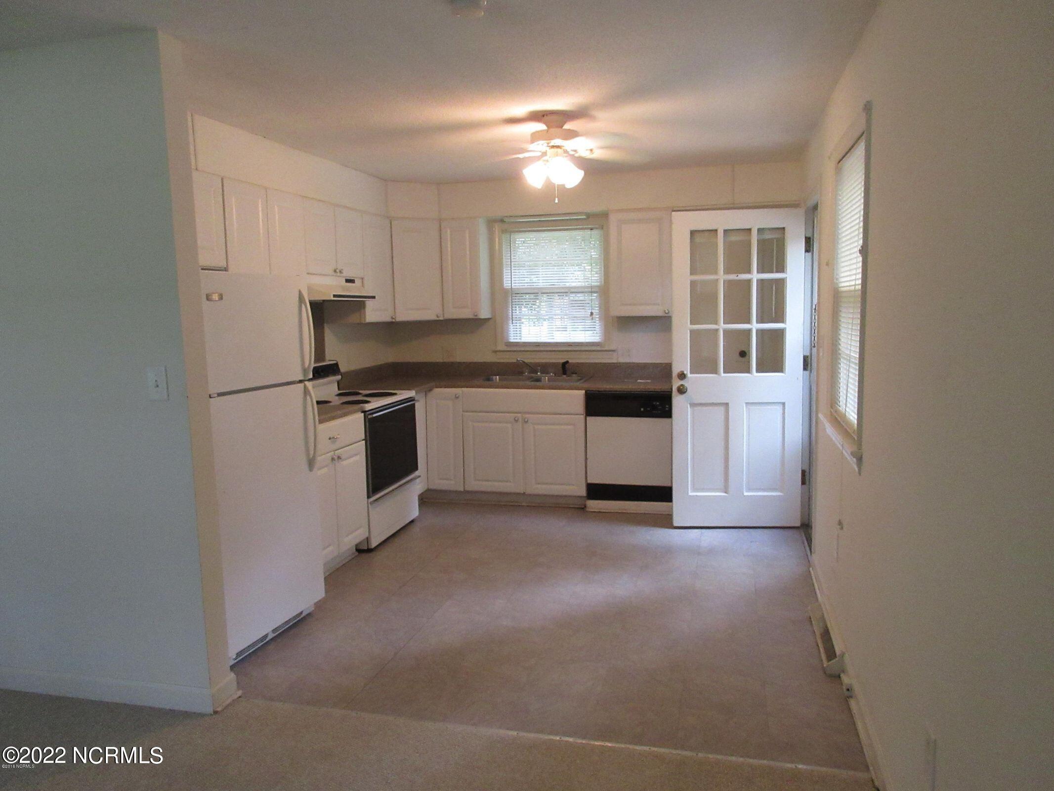 6000 Sr 1320 Road, Unit 12 Washington, NC 27889 - Photo 5 of 8 20160922153926114766000000-o