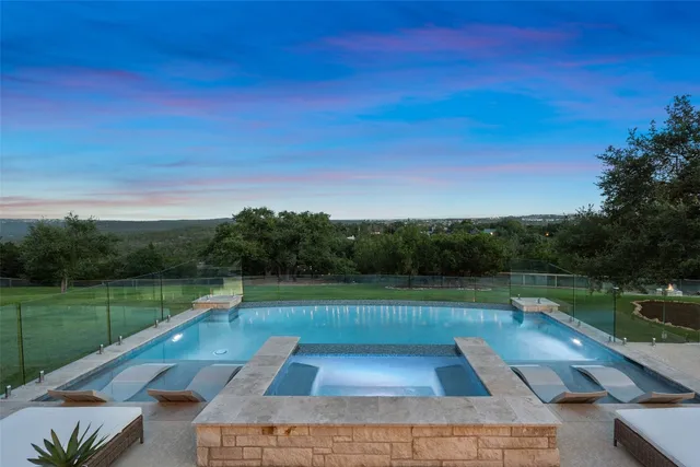 $2,350,000 | 1302 Sparrow Lane, Austin, TX 78734