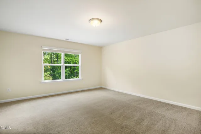 a view of utility room