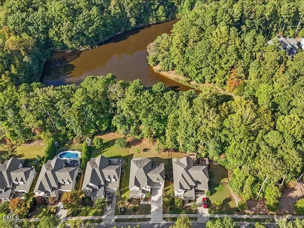 $915,000 | 133 Oakmere Drive, Cary, NC 27513