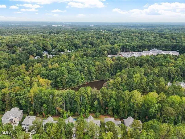 $915,000 | 133 Oakmere Drive, Cary, NC 27513