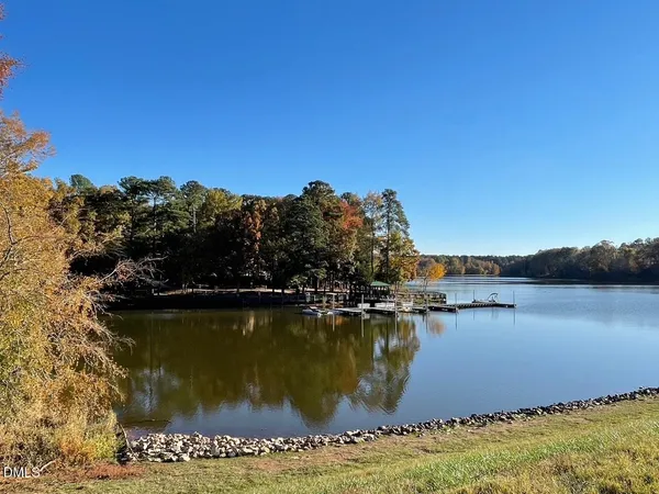 $915,000 | 133 Oakmere Drive, Cary, NC 27513