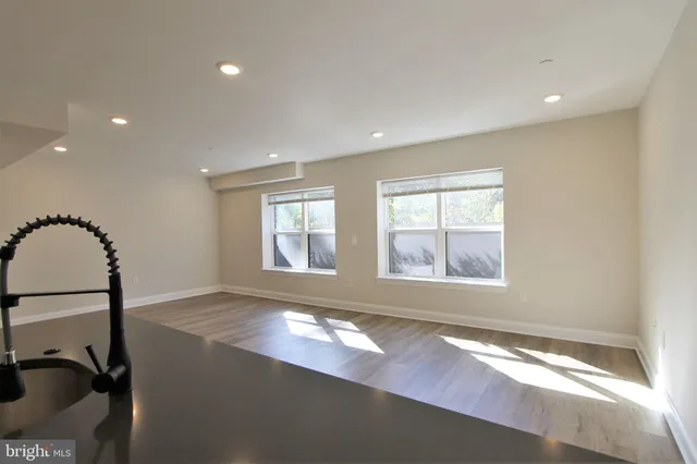 $1,575 | 492 Roxborough Avenue, Unit 102, Philadelphia, PA 19128