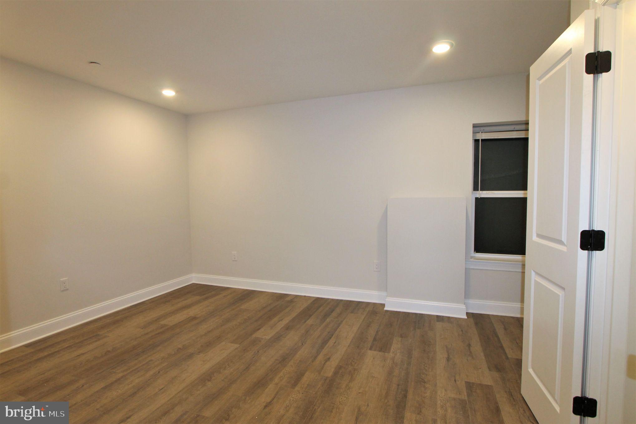 492 Roxborough Avenue, Unit 102 Philadelphia, PA 19128 - Photo 6 of 14