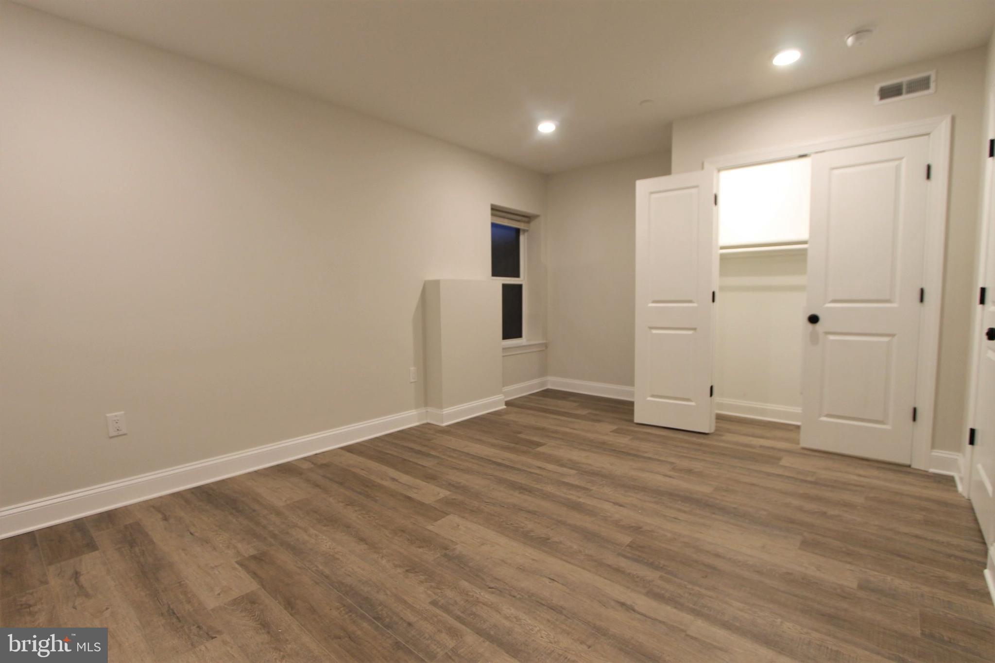 492 Roxborough Avenue, Unit 102 Philadelphia, PA 19128 - Photo 7 of 14