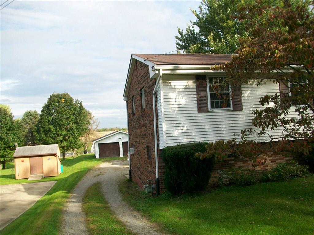 953 Mallisee Road Pittsburgh, PA 15239 - Photo 16 of 16