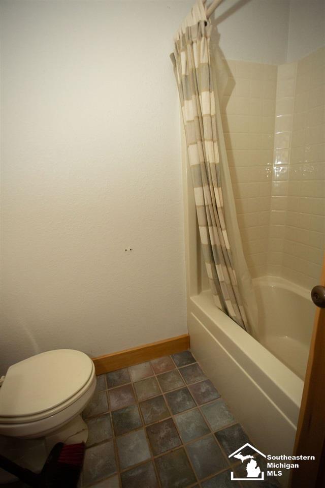 12695 Ridgeville Road Ottawa Lake, MI 49267 - Photo 35 of 99
