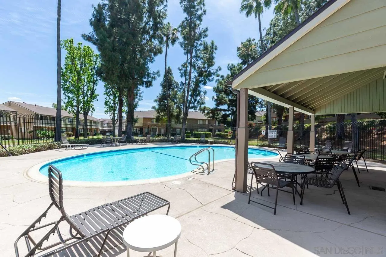 11911 Royal Road, Unit E El Cajon, CA 92021 - Photo 19 of 20