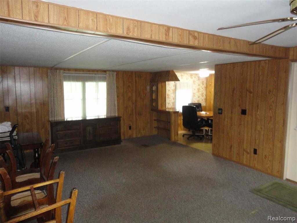 68 Oneida Adrian, MI 49221 - Photo 5 of 24 Gallery Image 5