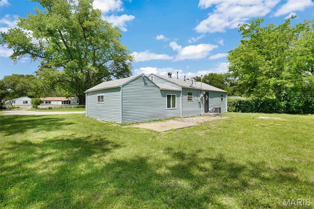 2724 Camp Jackson Road Cahokia, IL 62206 - Photo 4 of 7
