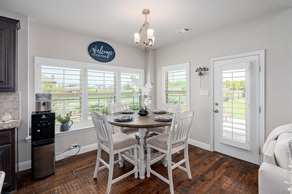 112 Walnut Drive Van Alstyne, TX 75495 - Photo 9 of 35