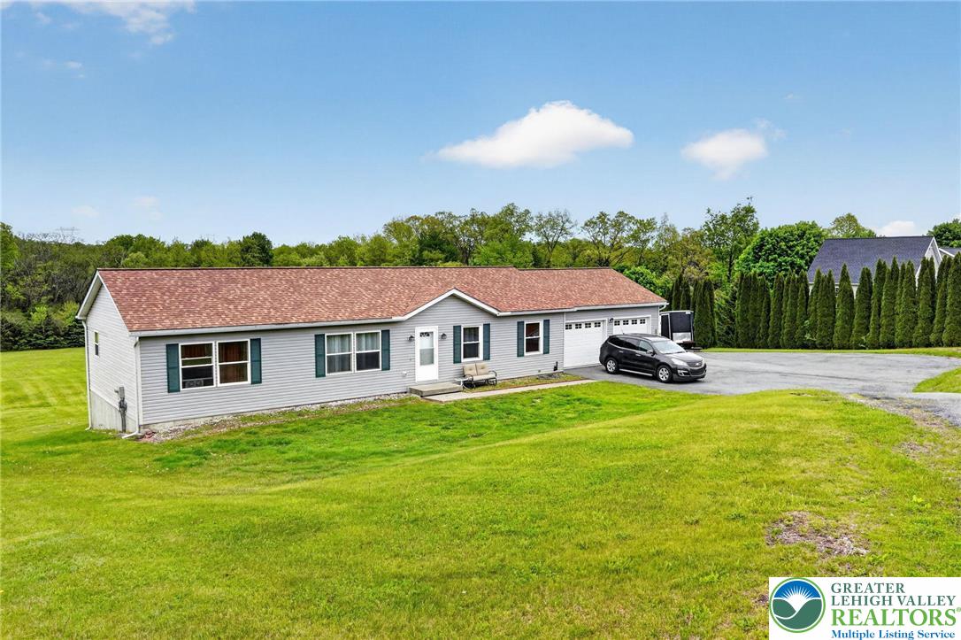 544 Bauer Road Bath, PA 18014 - Photo 41 of 47