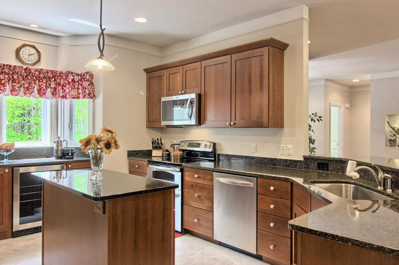 4546 Birch Point Road Honor, MI 49640 - Photo 24 of 51 1862073-23.JPG