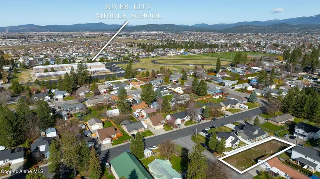 $229,900 | 206 West 17th Avenue, Post Falls, ID 83854