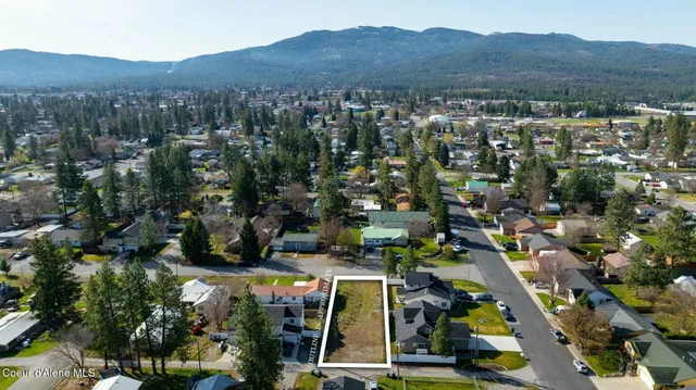 $229,900 | 206 West 17th Avenue, Post Falls, ID 83854