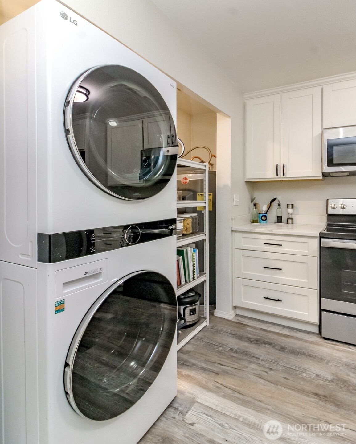 527 South 323rd Place, Unit 18B Federal Way, WA 98003 - Photo 15 of 30