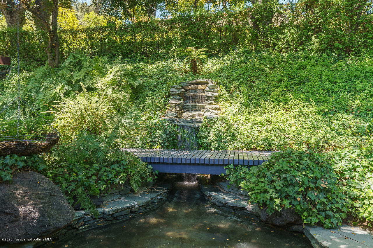 625 Hillside Terrace Pasadena, CA 91105 - Photo 18 of 39 egpimaging_625Hillside_024_OTHERMLS
