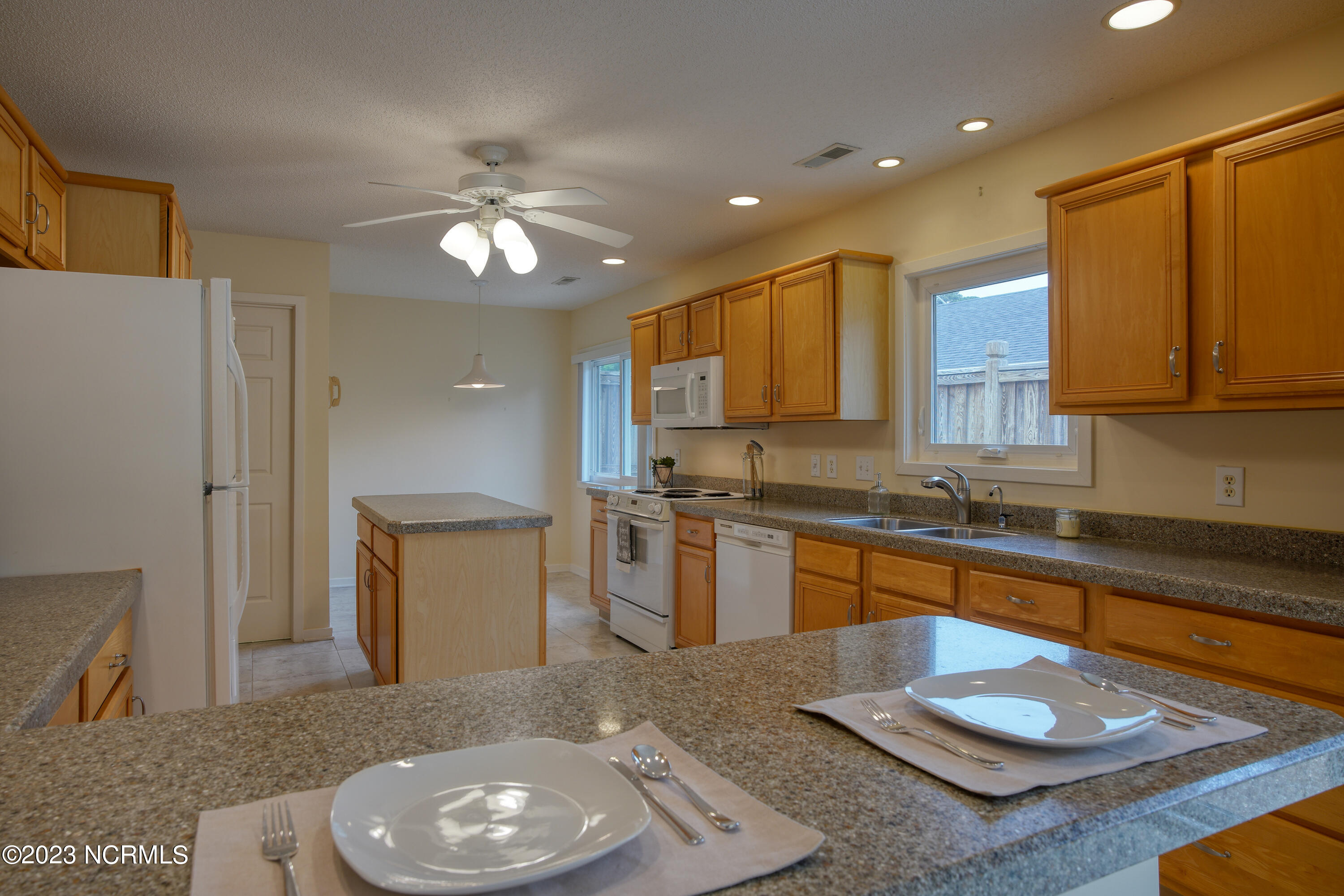 7206 Trailmark Road Wilmington, NC 28405 - Photo 3 of 48 7206 Trailmark-29