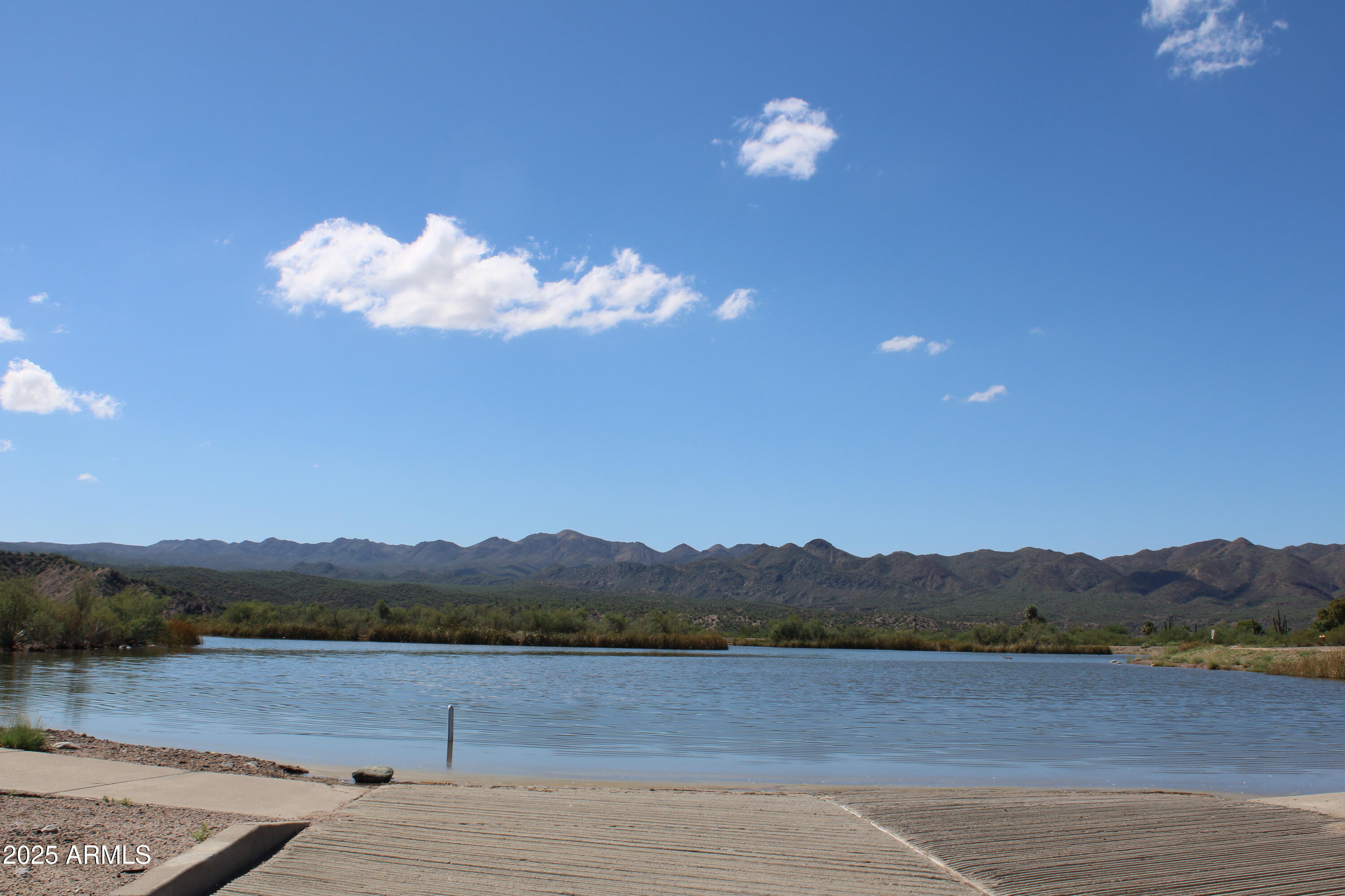 336 Greenwich Road Kearny, AZ 85137 - Photo 35 of 37 a view of lake with mountain