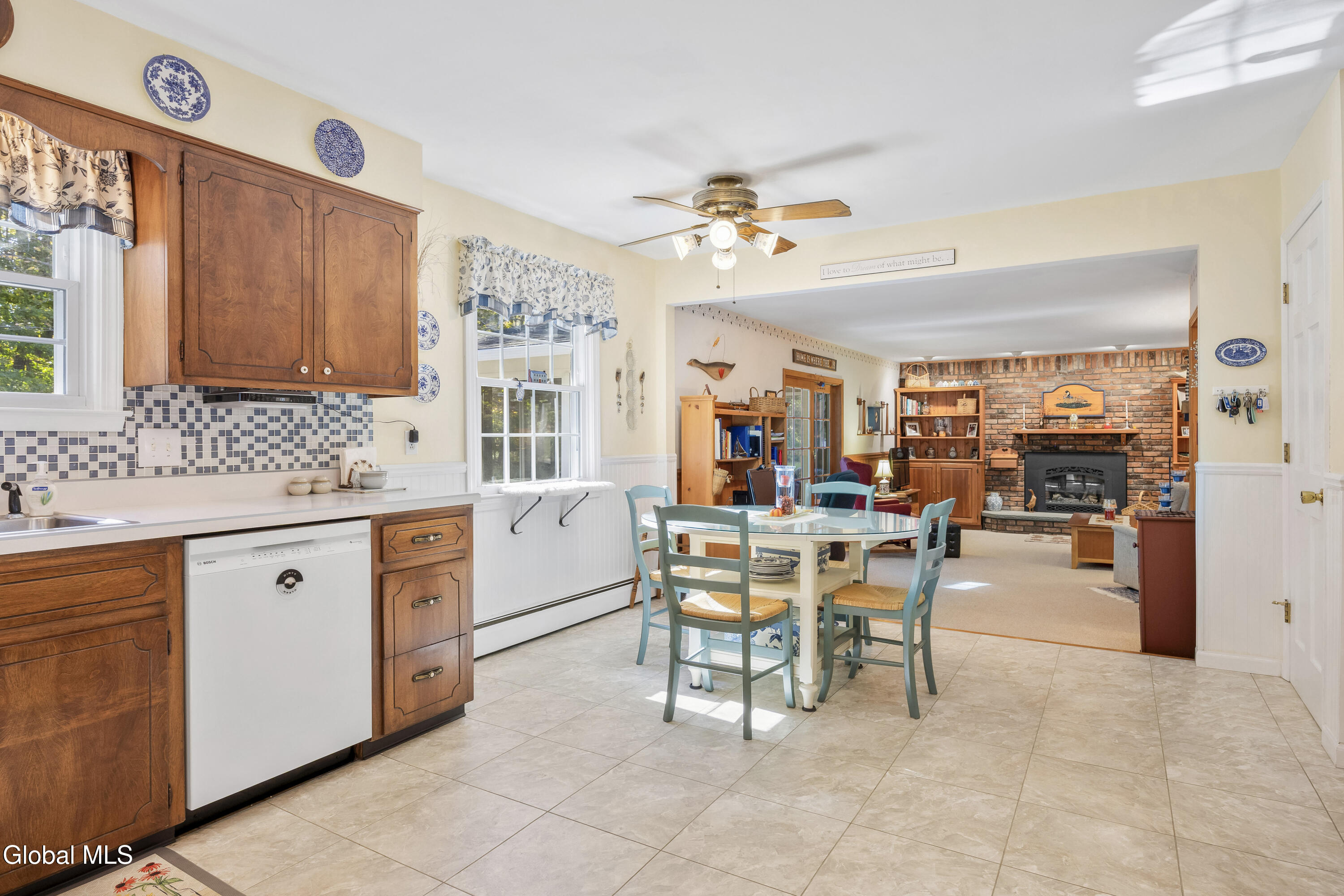 6 Hadel Road Glenville, NY 12302 - Photo 24 of 56 23