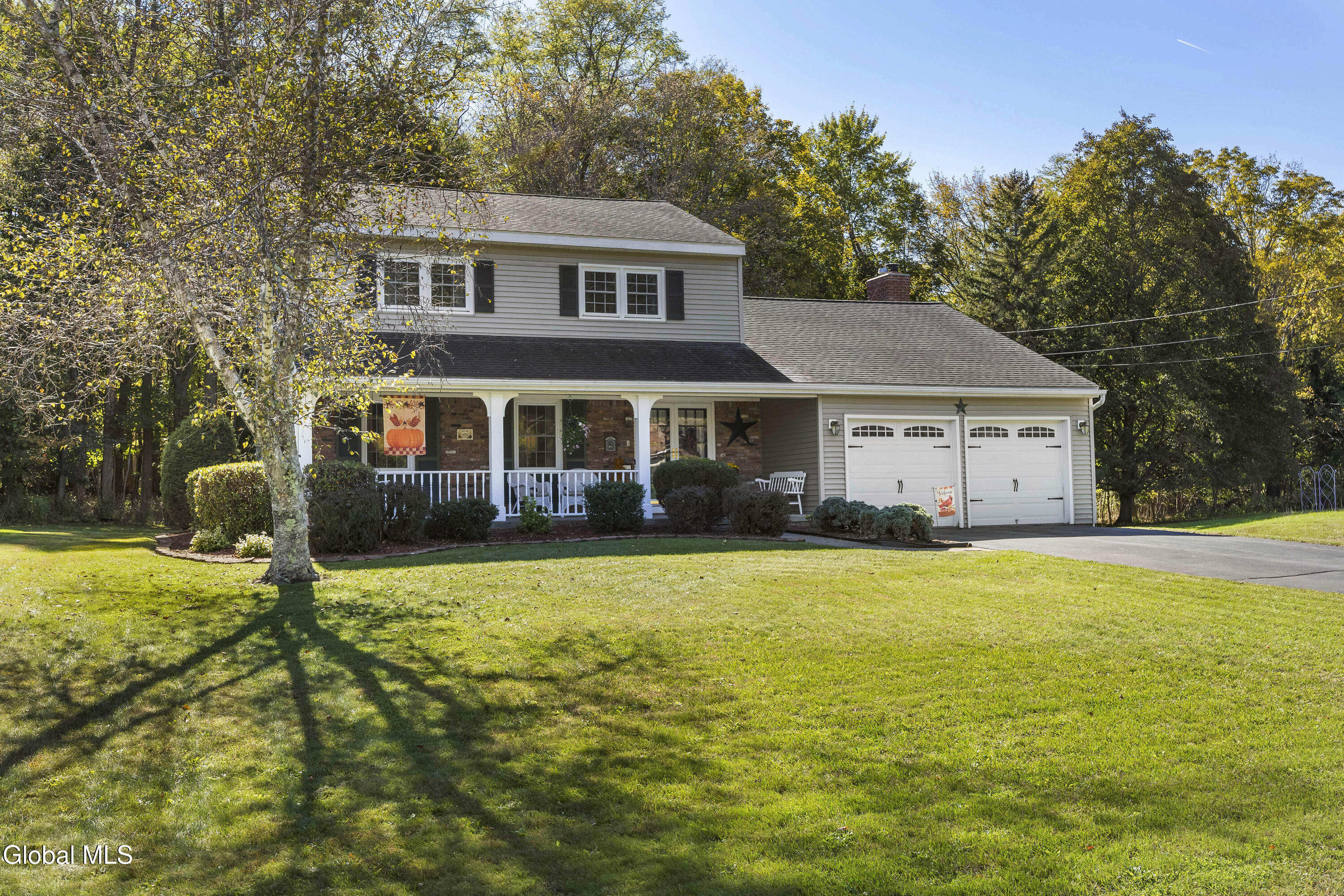 6 Hadel Road Glenville, NY 12302 - Photo 3 of 56 2