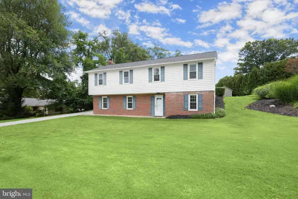 $575,000 | 9905 Frederick Road, Ellicott City, MD 21042