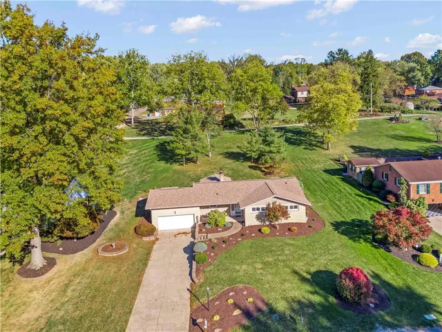 $499,900 | 106 Stratford Drive, Canonsburg, PA 15317