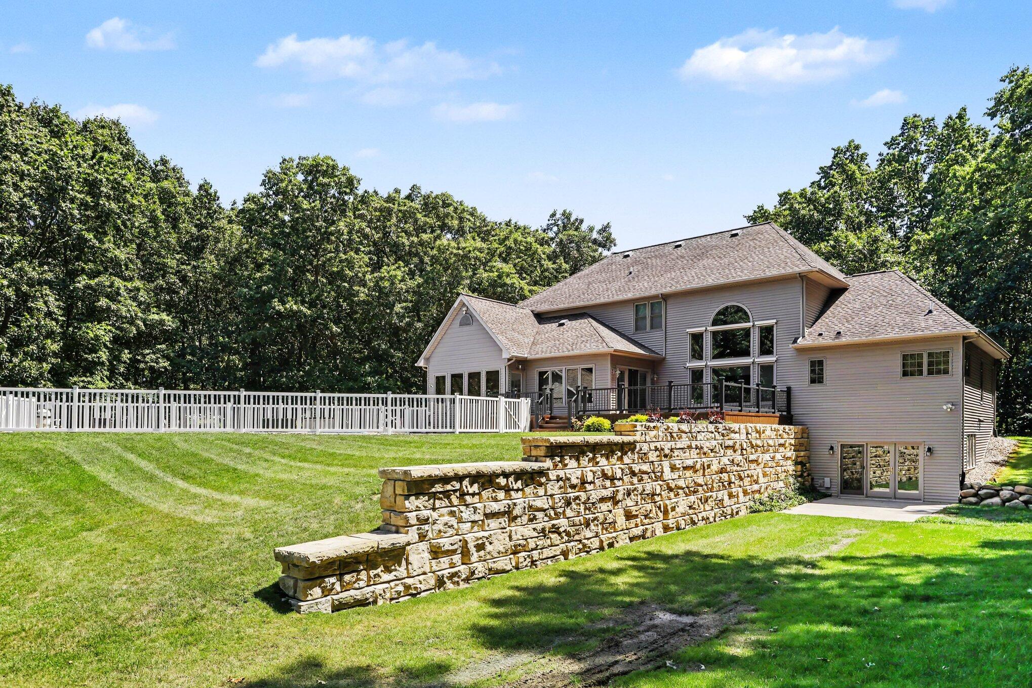 7165 Trappers Ridge Battle Creek, MI 49014 - Photo 41 of 51 045_file_7655