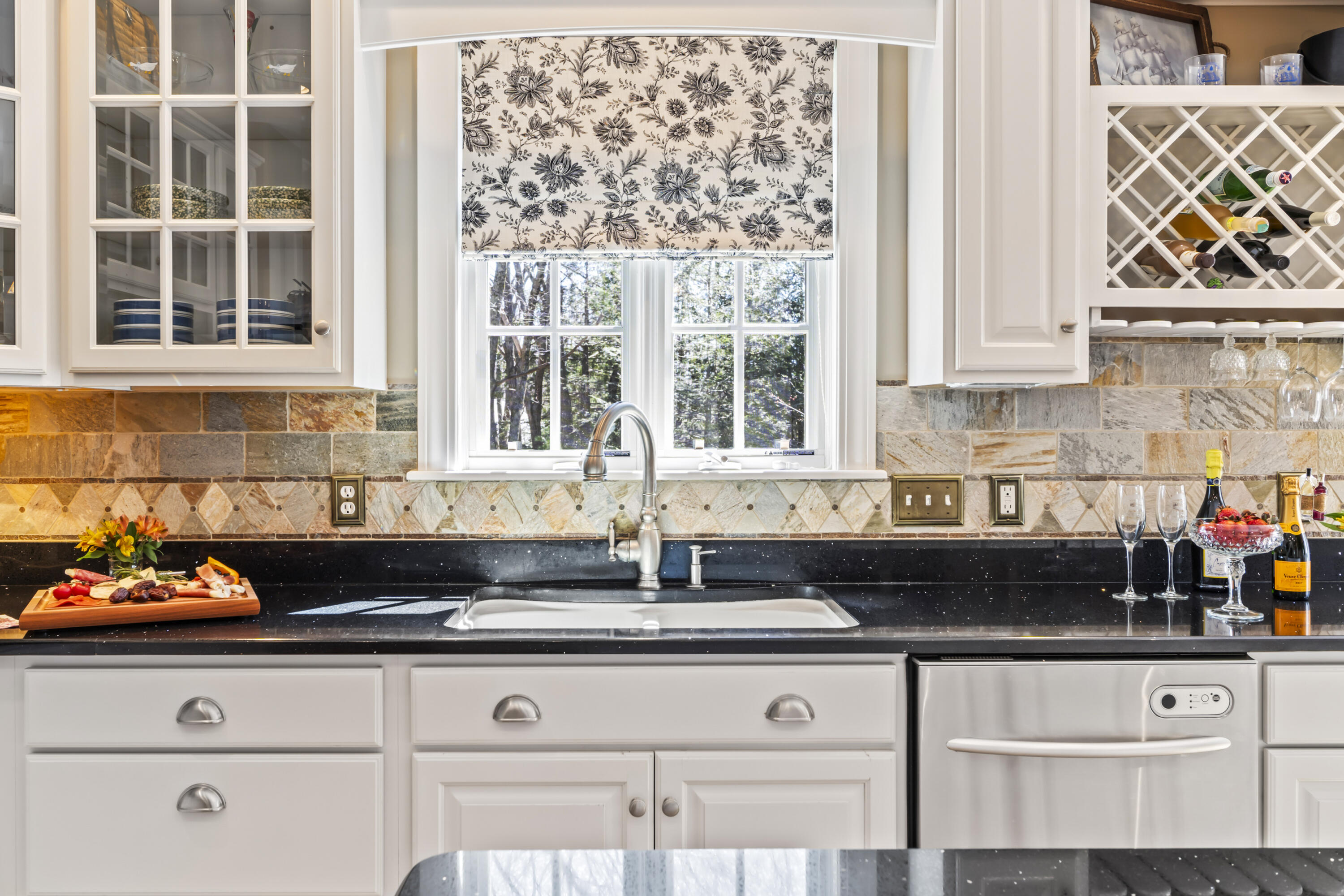 225 Rabbit Run Wells, ME 04090 - Photo 22 of 63 Kitchen