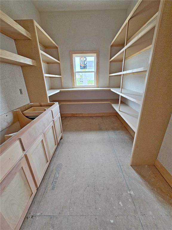 11235 South Gleason Road Olathe, KS 66061 - Photo 12 of 25
