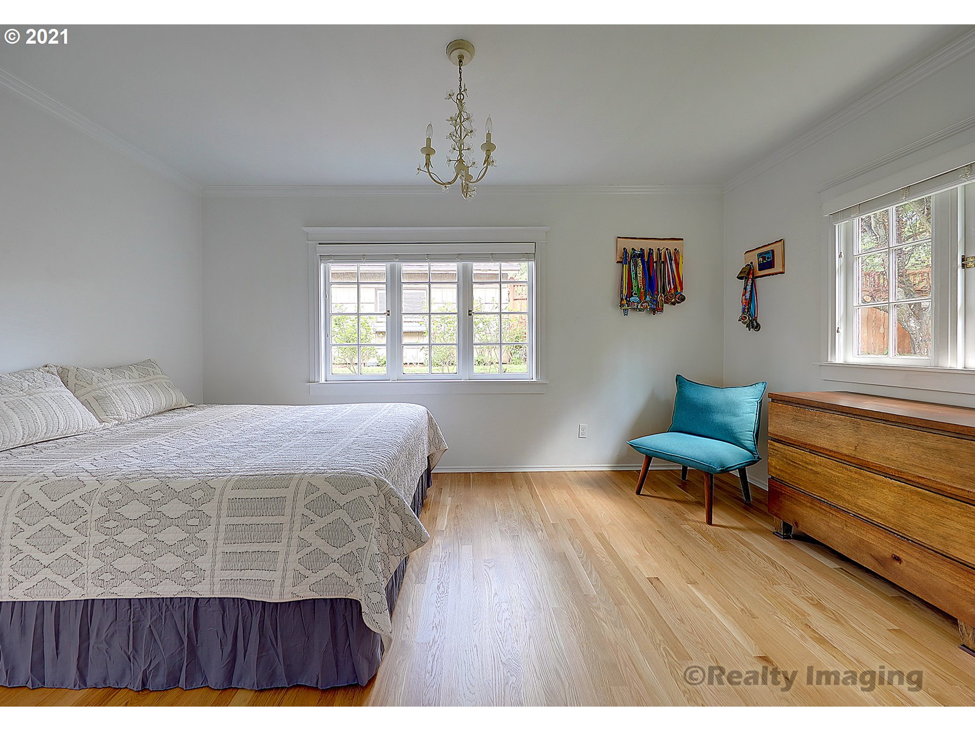 1207 Southwest Spring Garden Street Portland, OR 97219 - Photo 14 of 30 Gallery Image 14