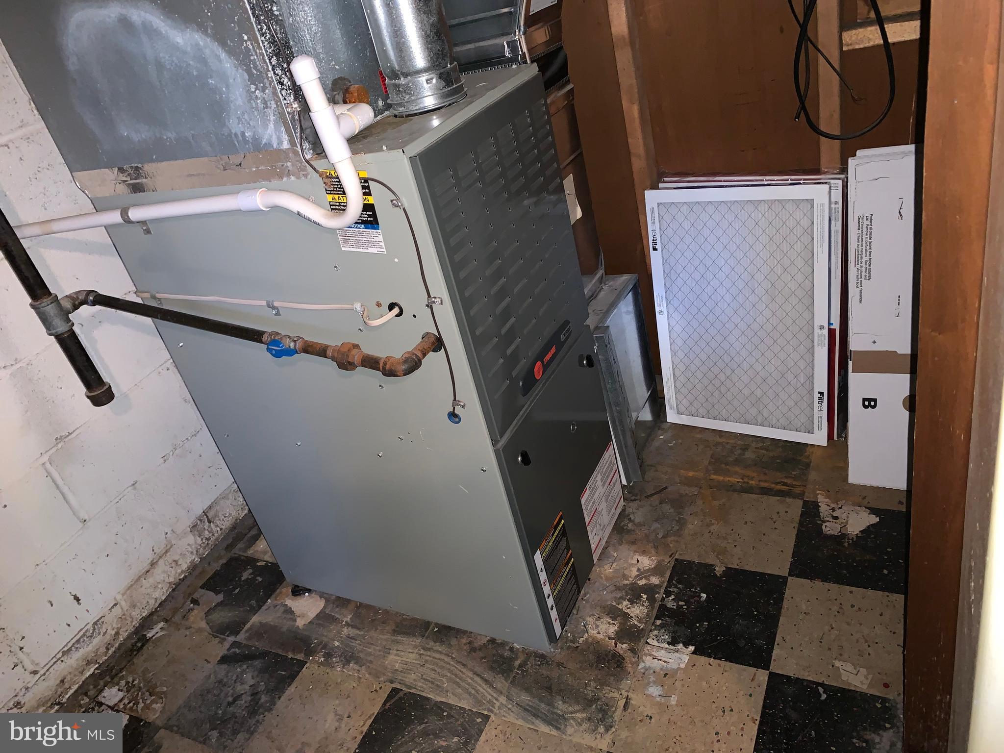 5523 Whitby Road Baltimore, MD 21206 - Photo 14 of 16 FURNACE