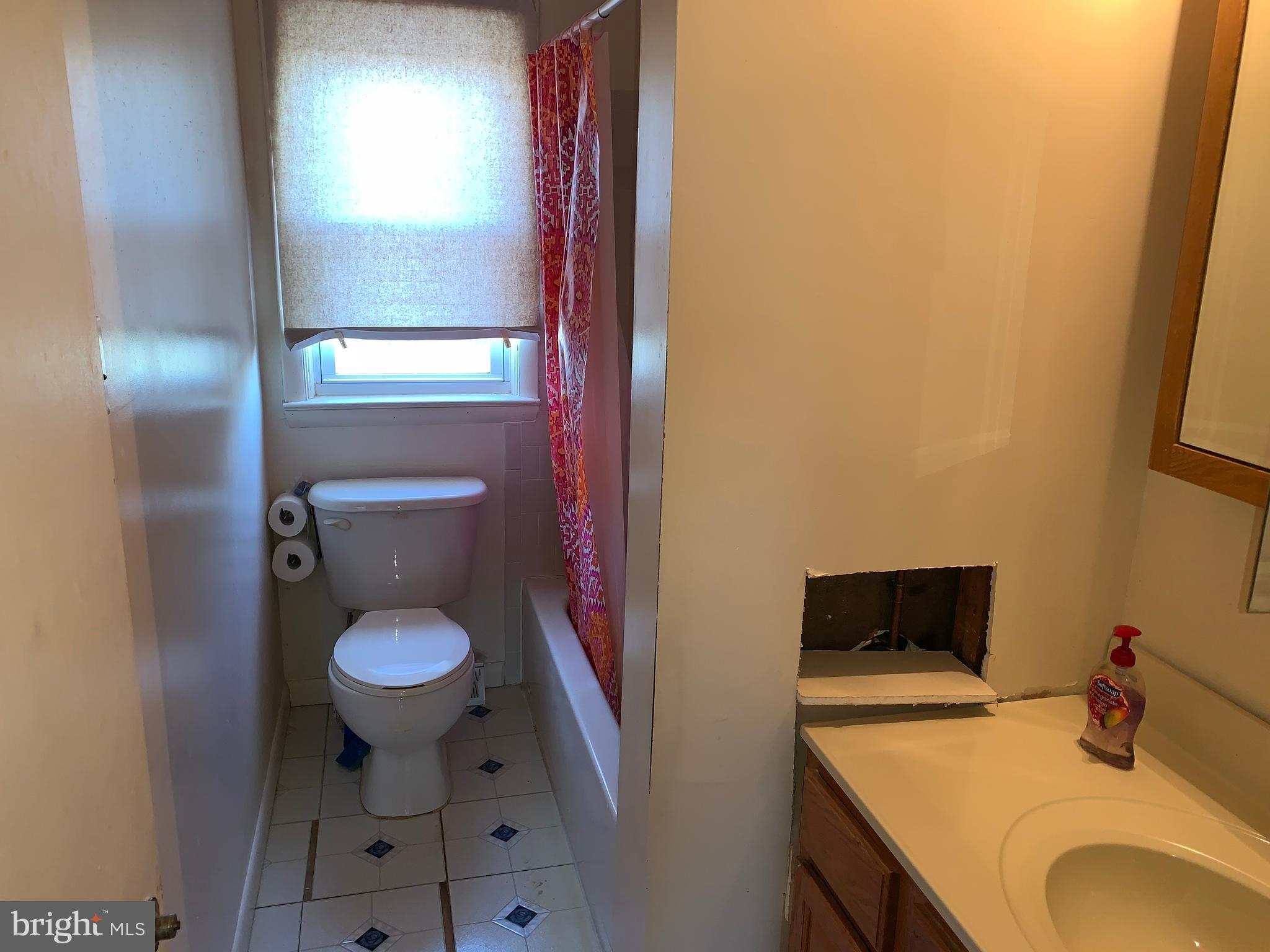 5523 Whitby Road Baltimore, MD 21206 - Photo 8 of 16 BATHROOM