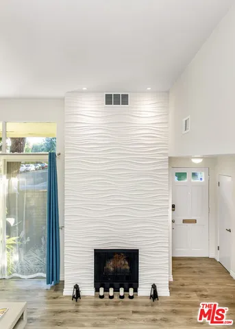 $1,195,000 | 4782 La Villa Marina, Unit G, Marina del Rey, CA 90292