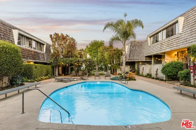 $1,195,000 | 4782 La Villa Marina, Unit G, Marina del Rey, CA 90292