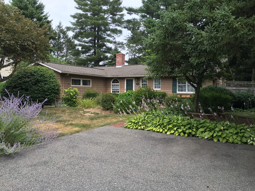 77 Ardmore Road Framingham, MA 01702 - Photo 1 of 12 Gallery Image 1