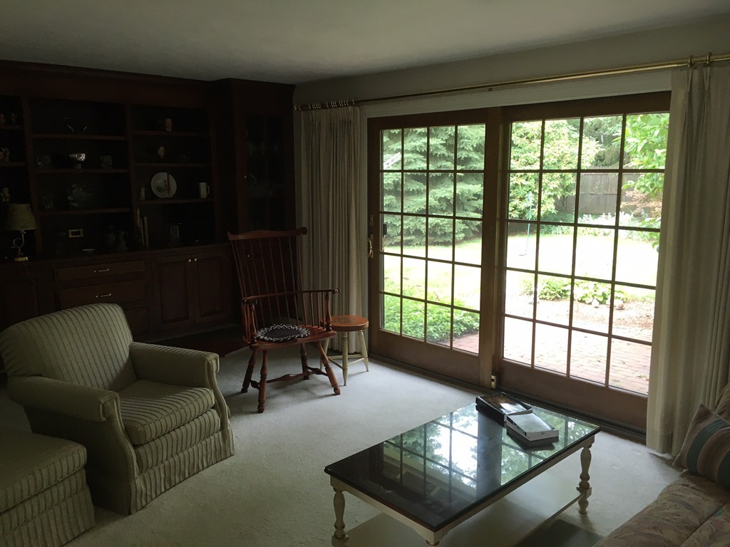 77 Ardmore Road Framingham, MA 01702 - Photo 4 of 12 Gallery Image 4