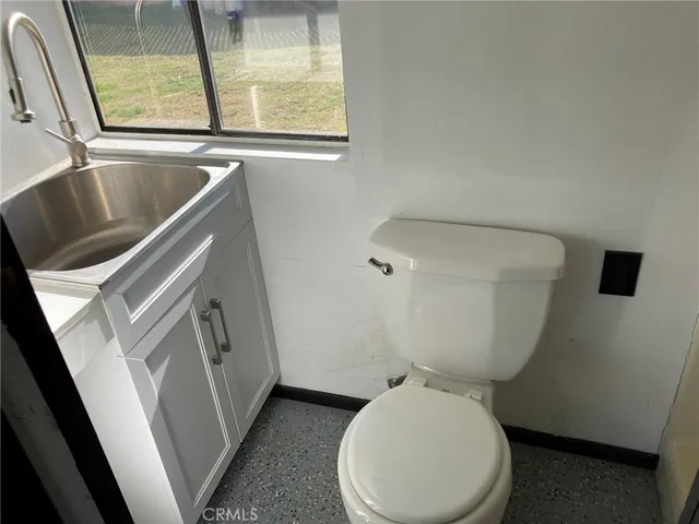 $325,000 | 34063 I Street, Barstow, CA 92311