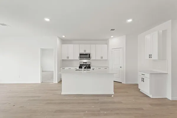 $2,300 | 16523 Hidden Ponderosa Path, Magnolia, TX 77355