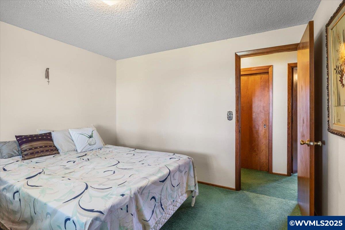 593 Howell Prairie Road Northeast Salem, OR 97317 - Photo 19 of 37 Gallery Image 19
