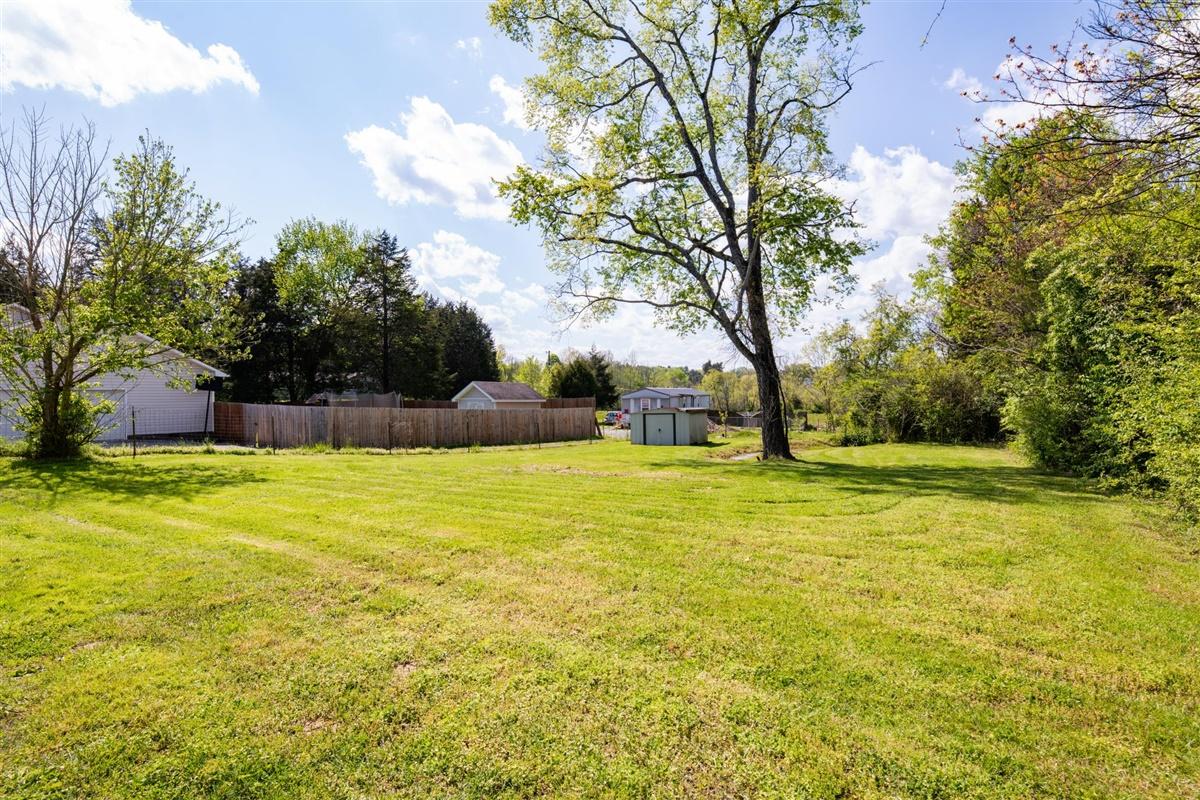 17-4827-E-Emory-Rd-Knoxville-TN-17