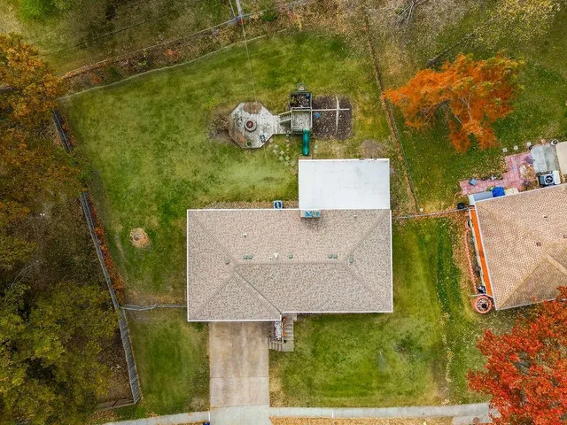 $300,000 | 1303 Northeast 77th Street, Gladstone, MO 64118