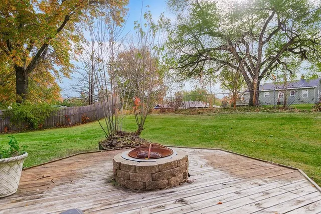 $300,000 | 1303 Northeast 77th Street, Gladstone, MO 64118