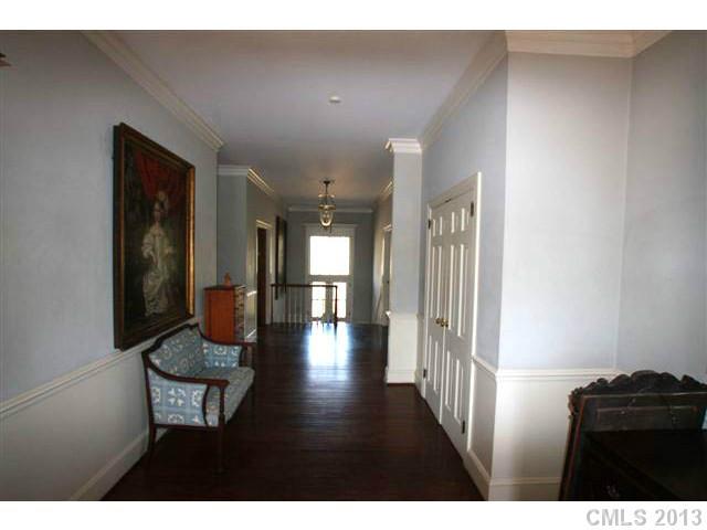 5325 Hardison Road Charlotte, NC 28226 - Photo 6 of 8 Gallery Image 6